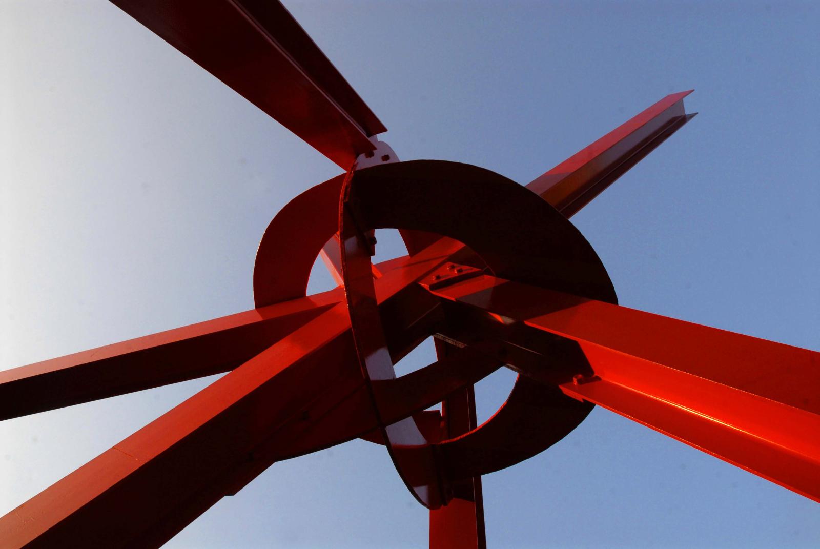Di Suvero sculpture